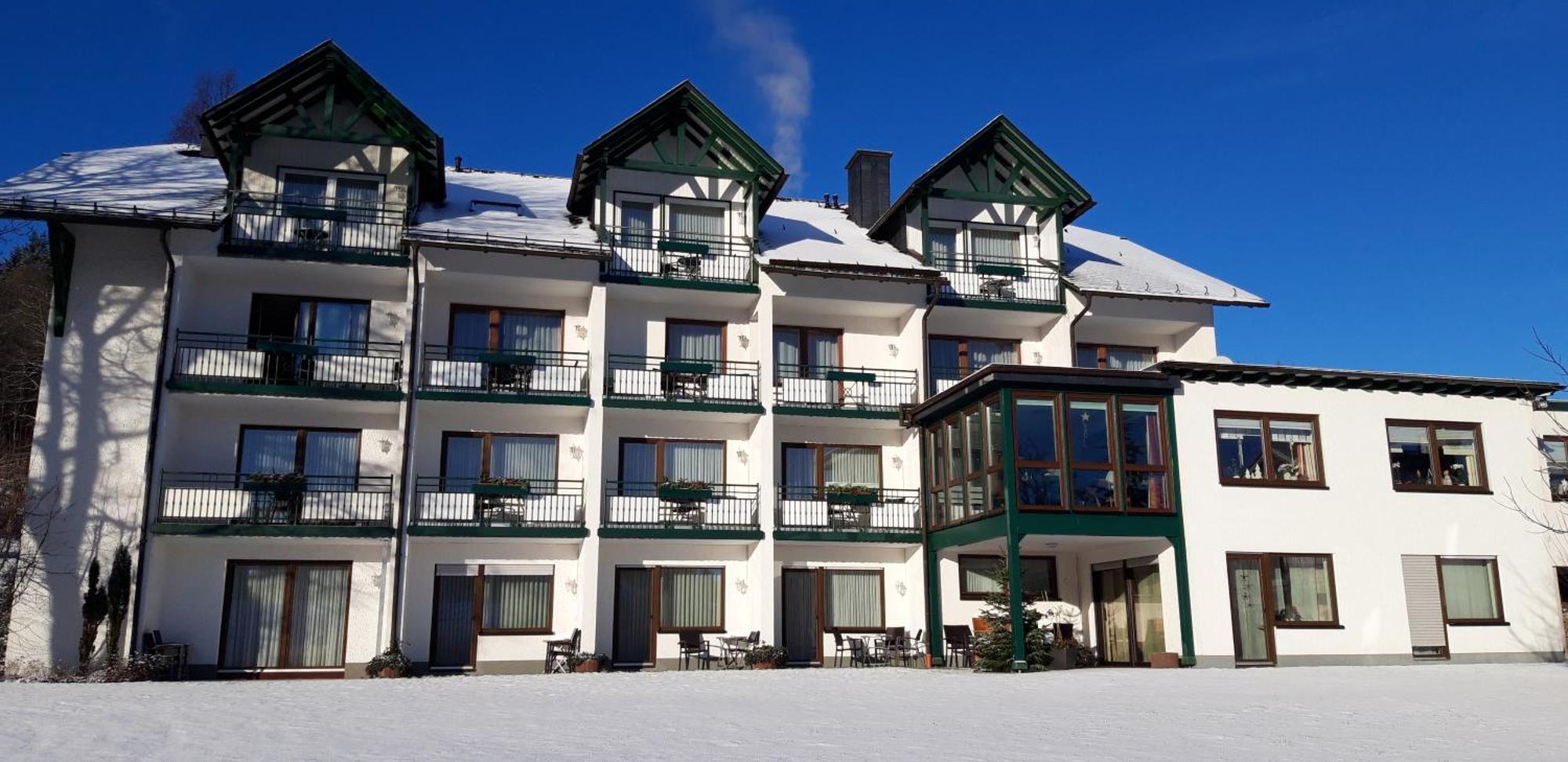 Hotel & Ferienappartements Edelweiss Віллінген Екстер'єр фото