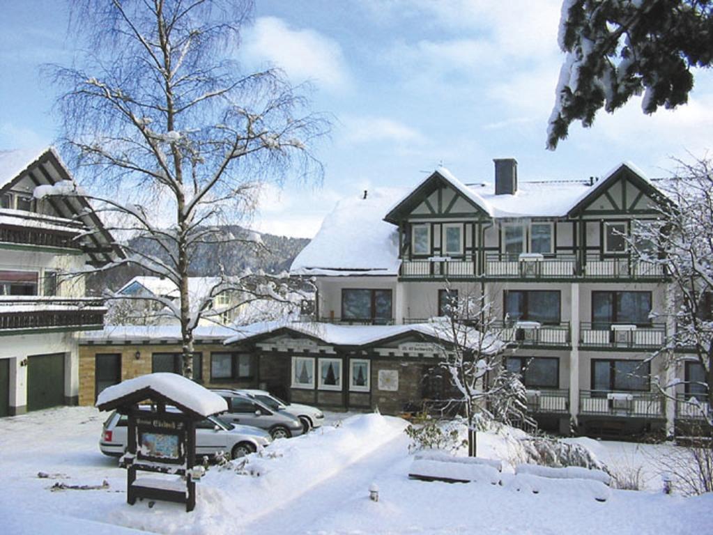 Hotel & Ferienappartements Edelweiss Віллінген Екстер'єр фото